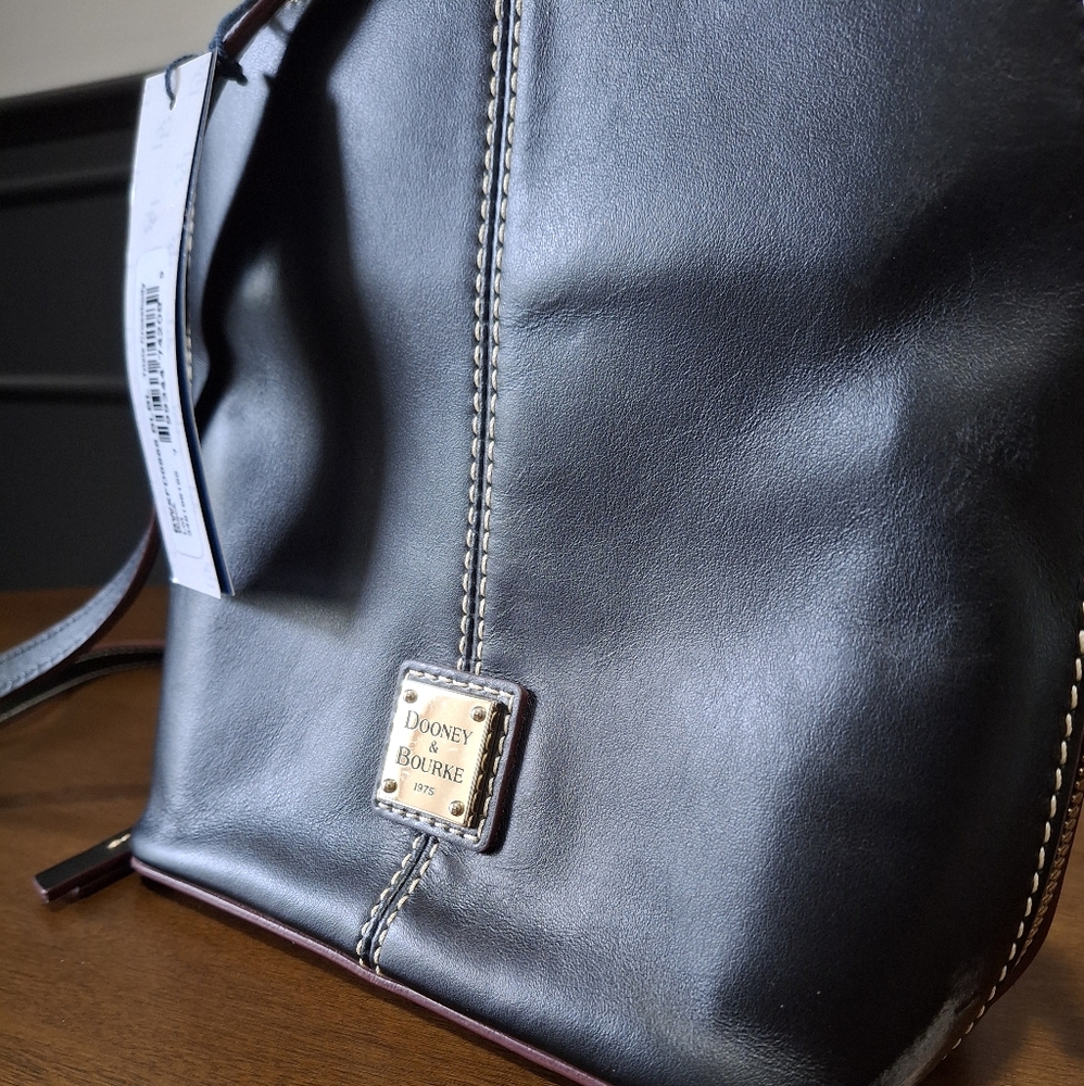 NWT Dooney & Bourke Trixie Black Satchel/Crossbody